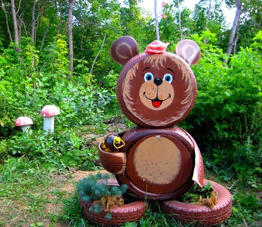 animal shaped garden decor using old tires ~ projects art ...
