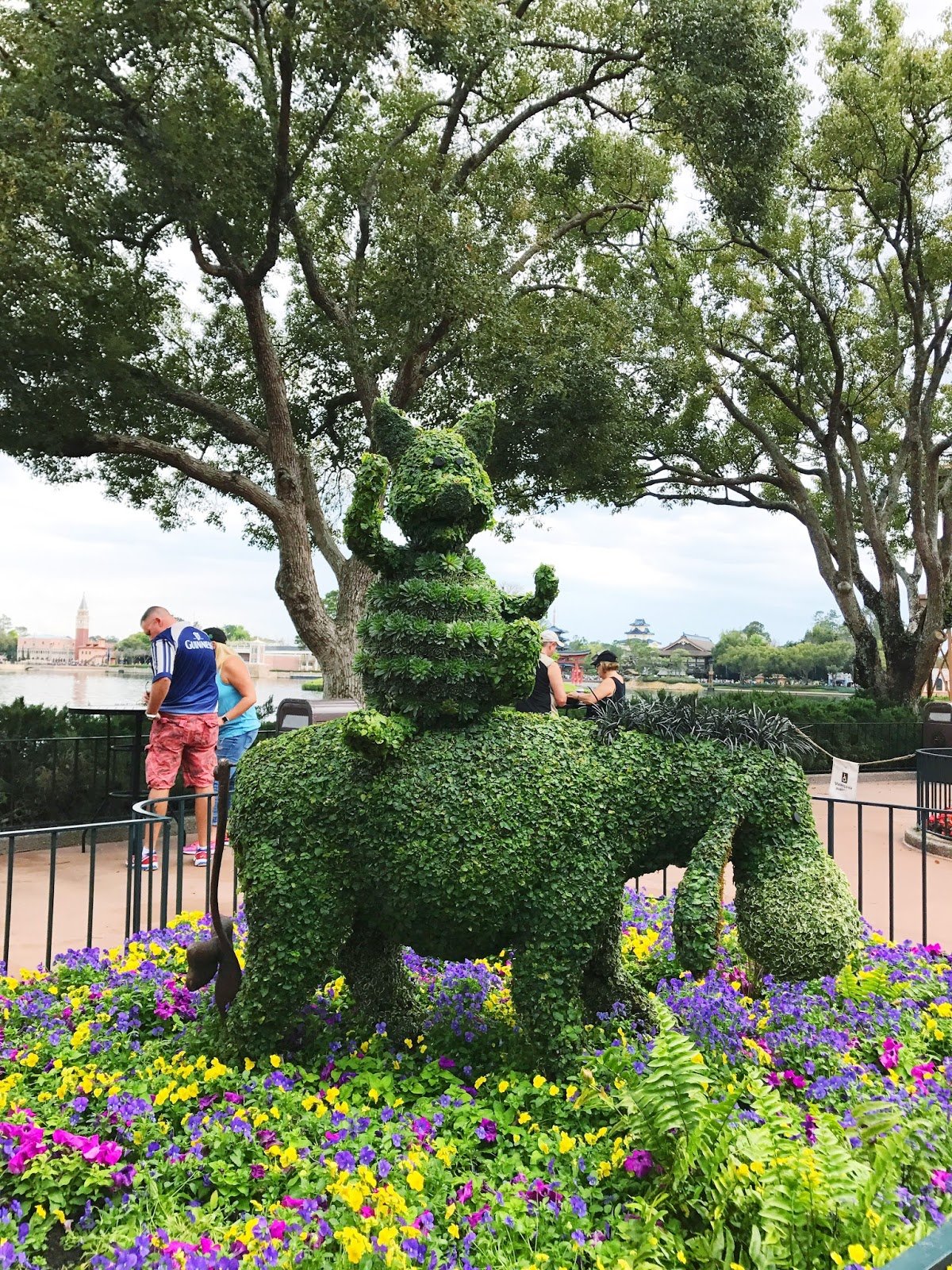 sew cute: dose of disney: flower garden festival topiaries