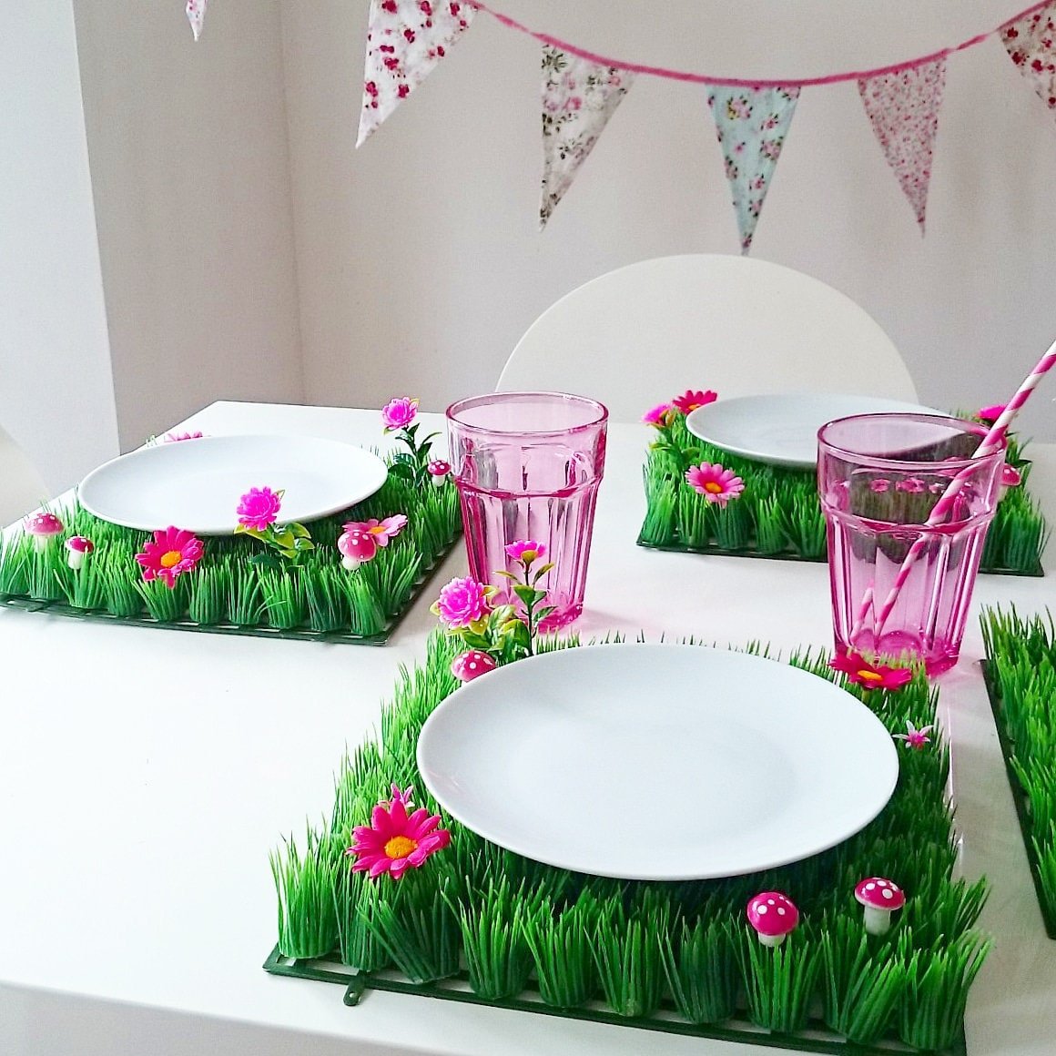 artificial grass place mat set of 4 table runner mad hatters tea party  fairy garden little princess birthday party alice in wonderland grass