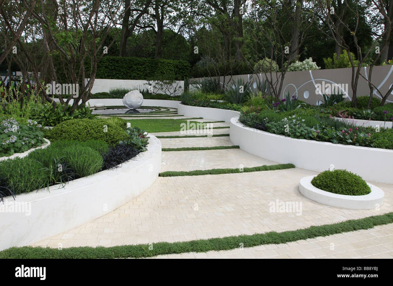 the cancer research garden by robert myers rhs chelsea flower show