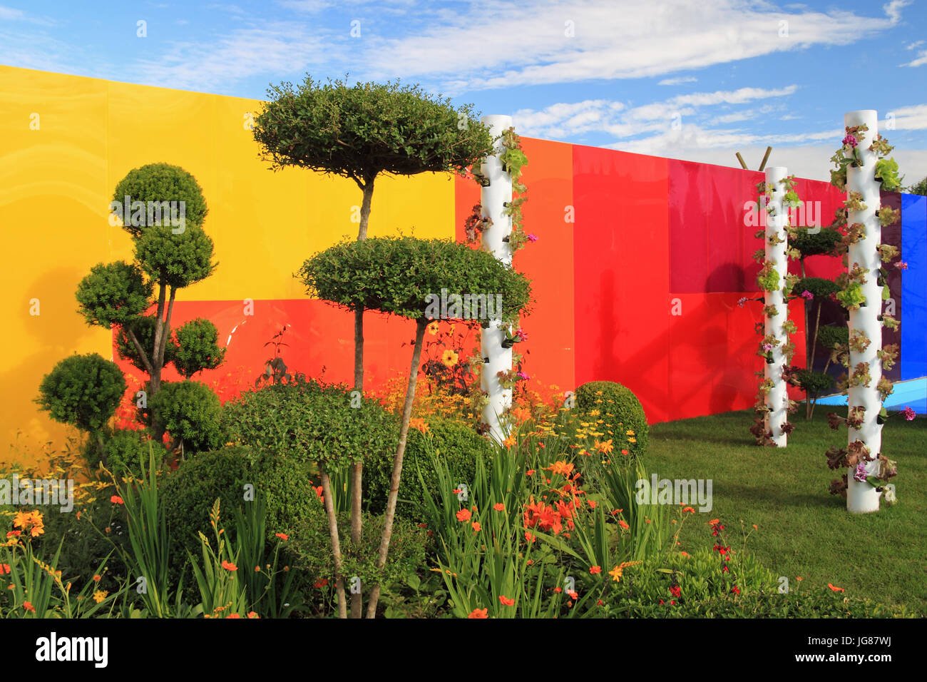 journey of life', designed edward mairis. bronze medal. show garden