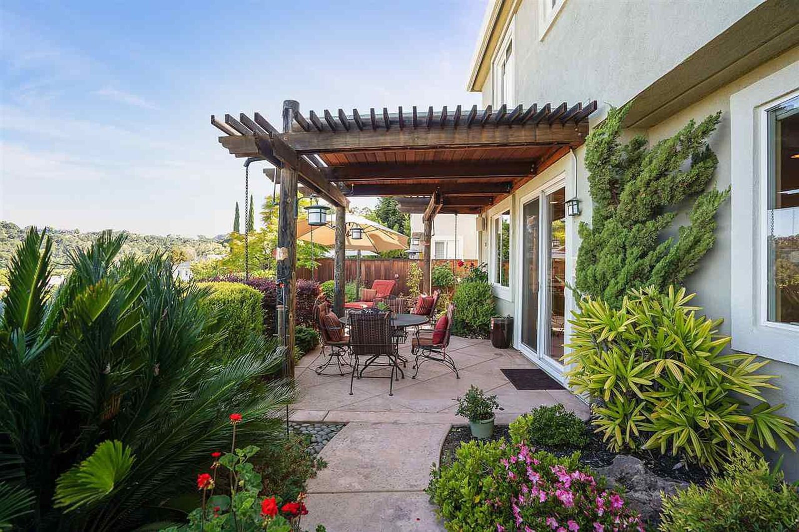 pleasant hill - the art of real estate