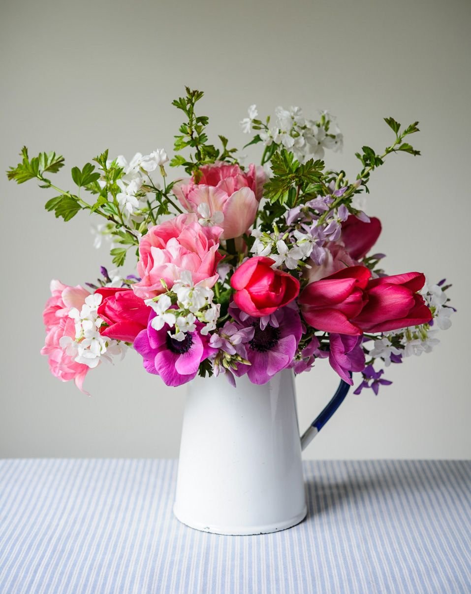 modern country style: book review: the cut flower patch by louise