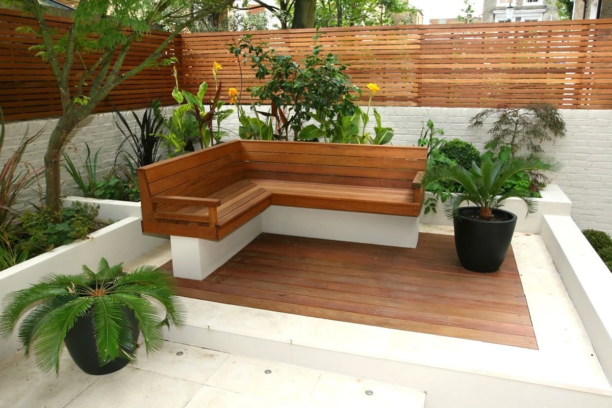 amazing small back garden decking ideas great small garden design