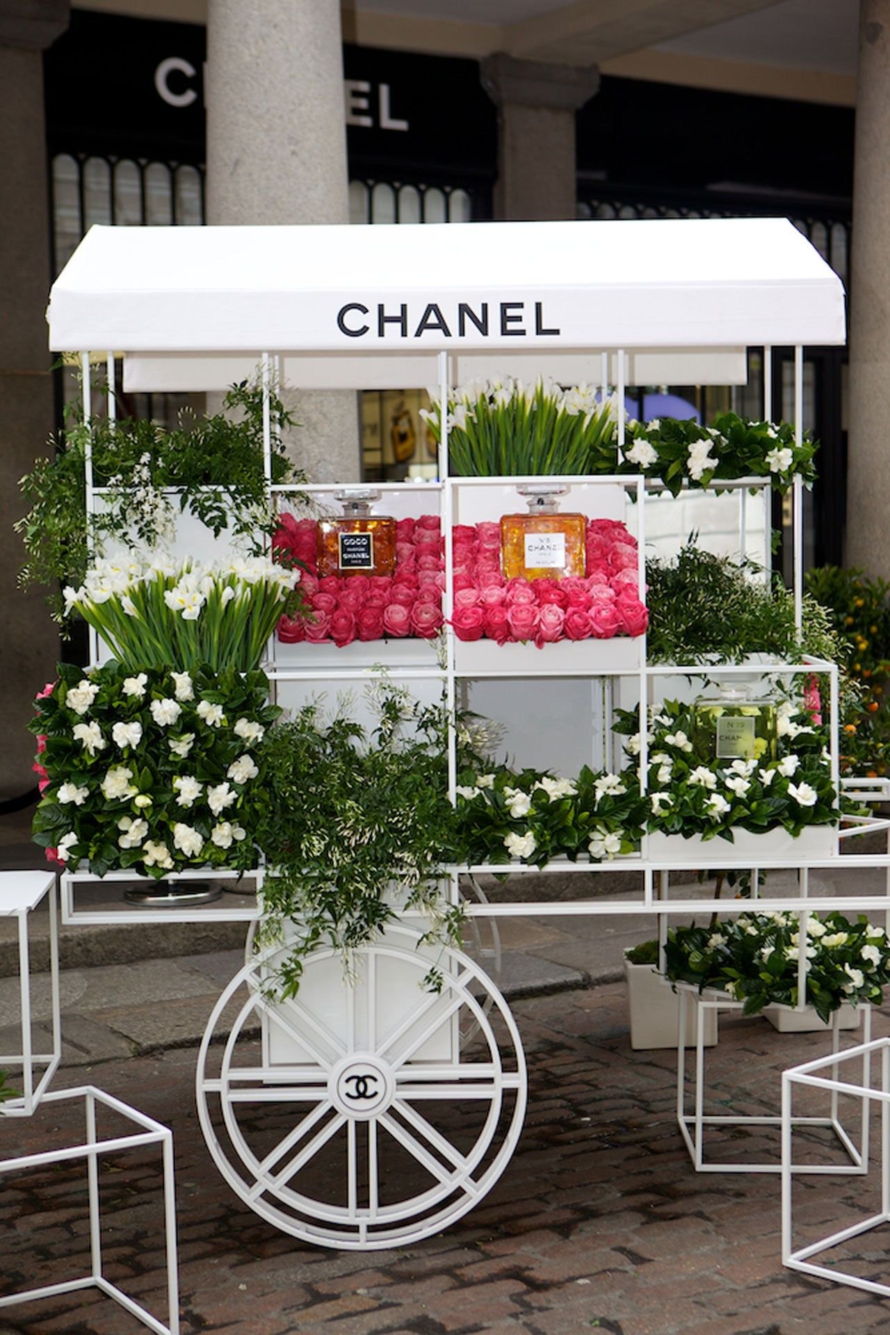 chanel's new nail bar opens | explore | chanel flower, flower cart