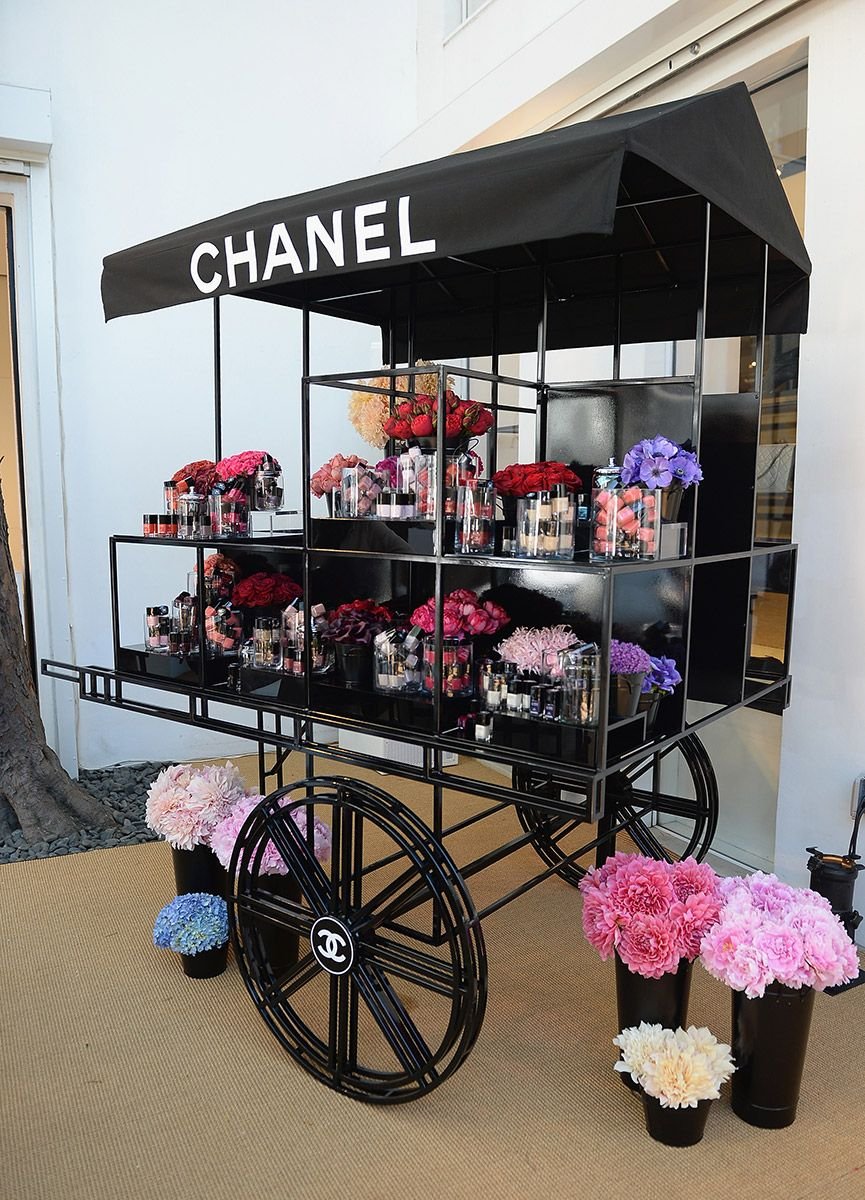 pop up shop | retail design | flower cart | 꽃 | 꽃집, 푸드트럭 및