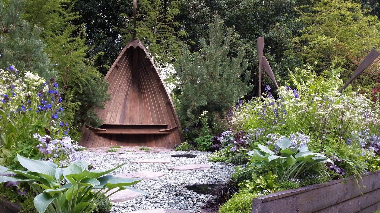 the viking cruises norse garden - chelsea flower show 2014