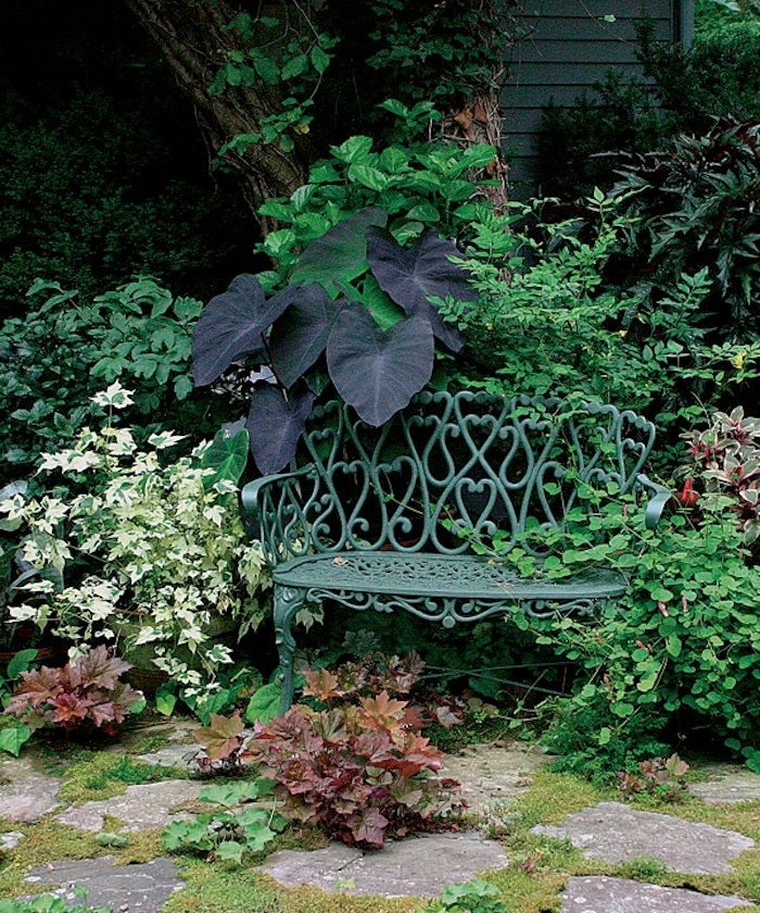10 enchanting garden bench ideas