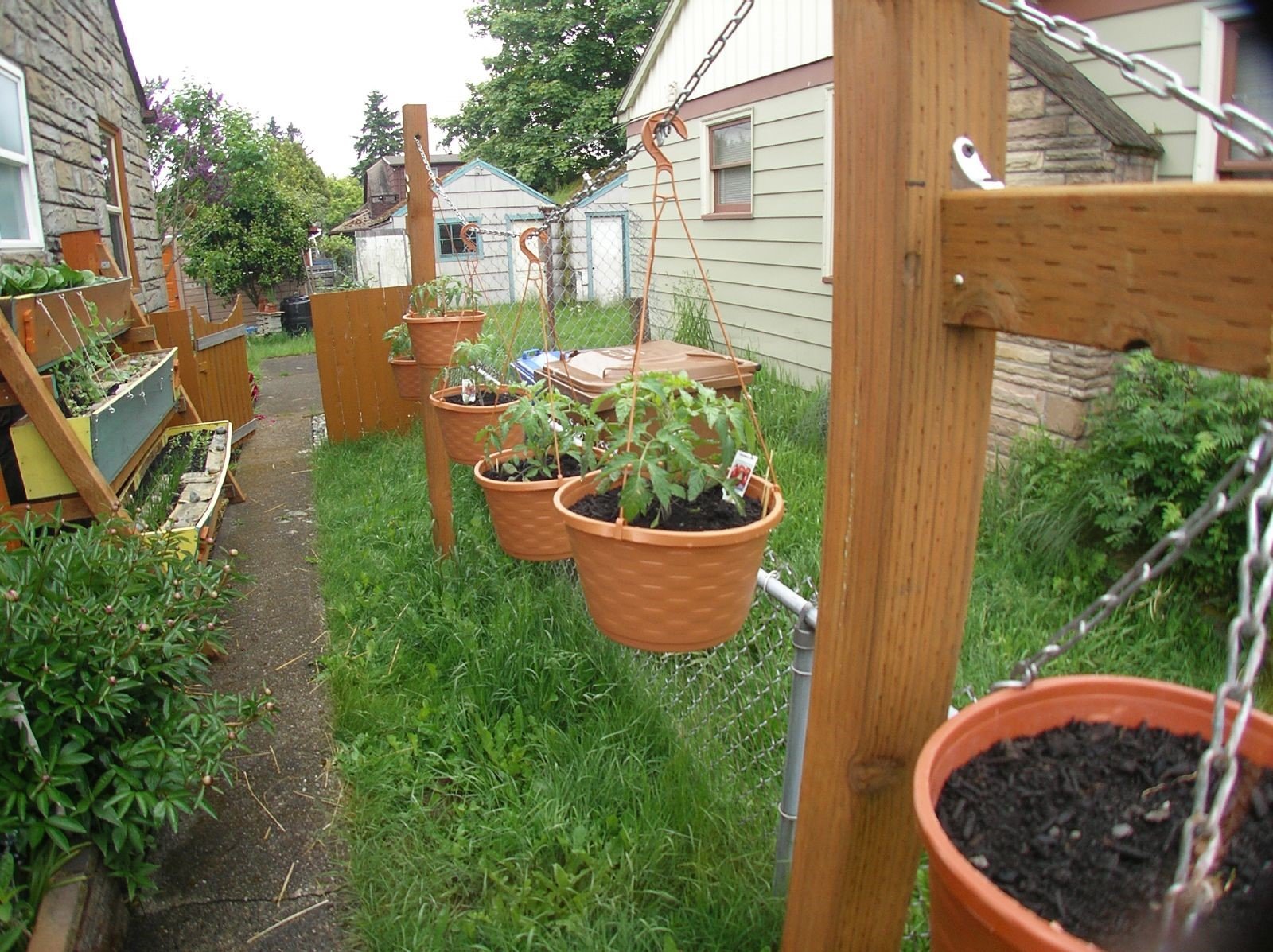 small space gardening - 20 clever ideas to grow in a limited space