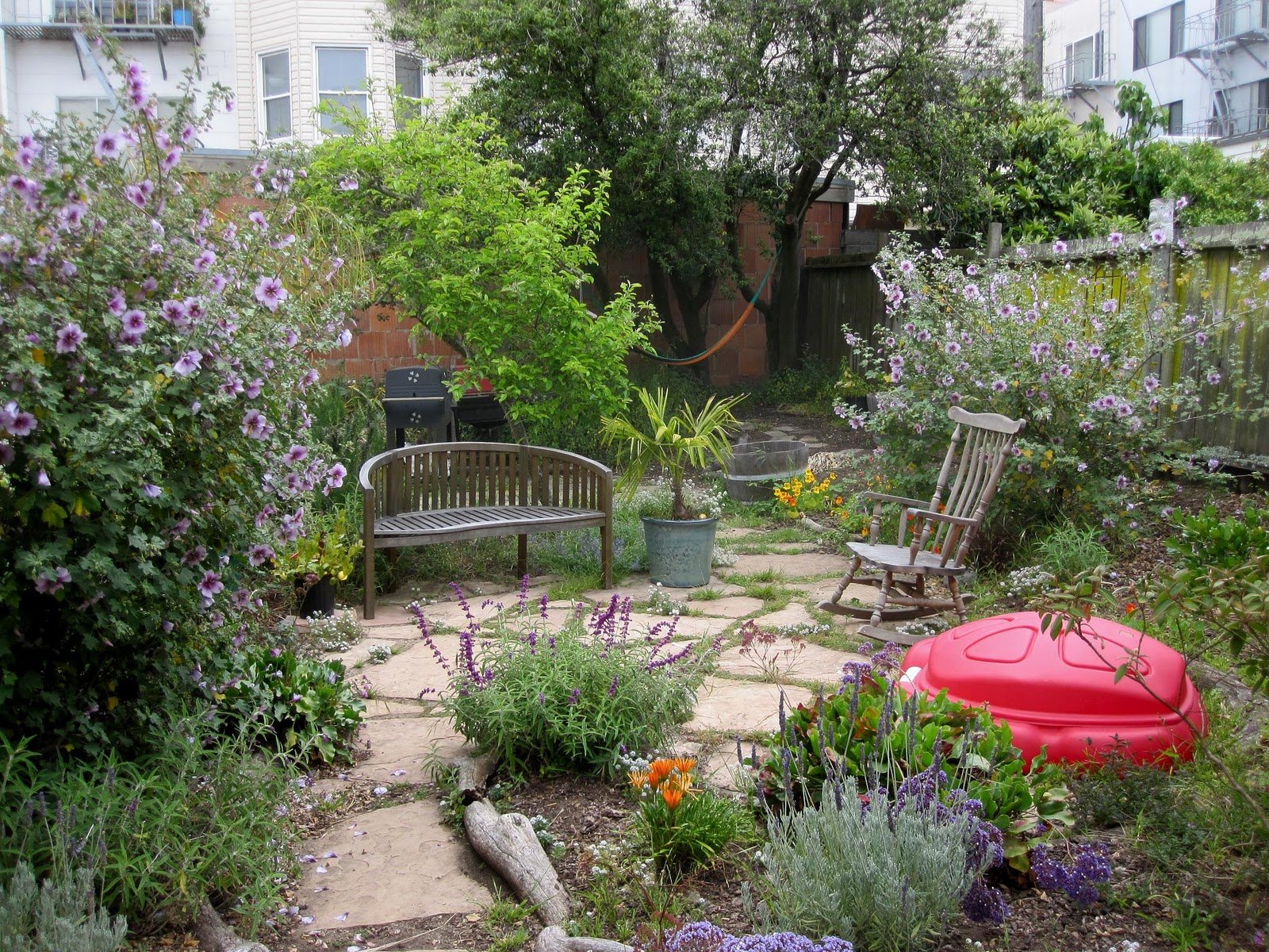 backyard garden design ideas - homesfeed