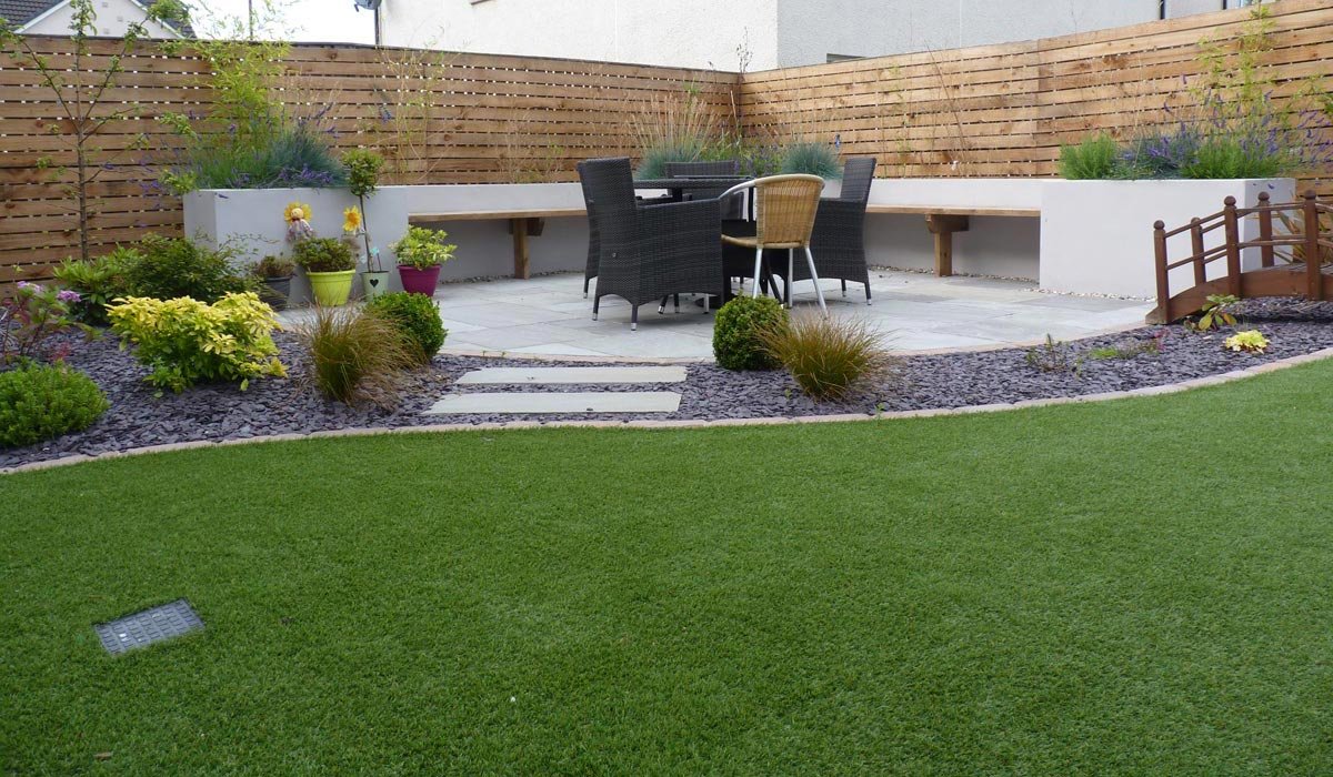 a modern family garden - vialii garden design