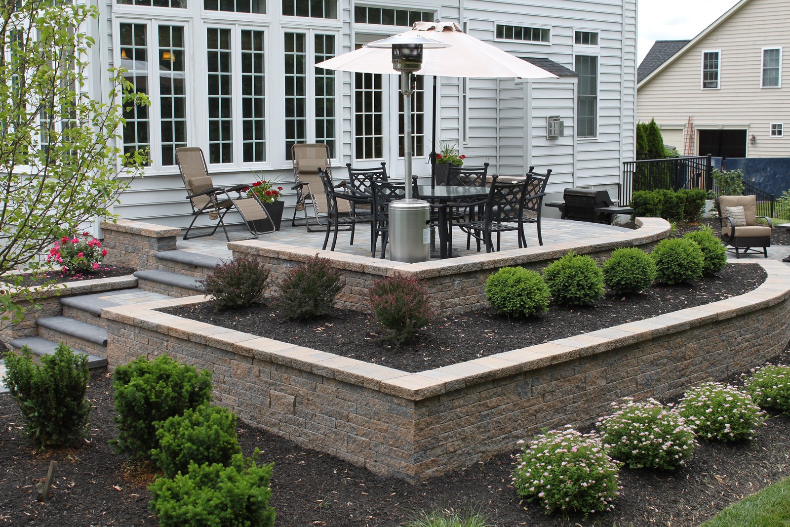 furlong pa small patio | r&r caddick landscape design