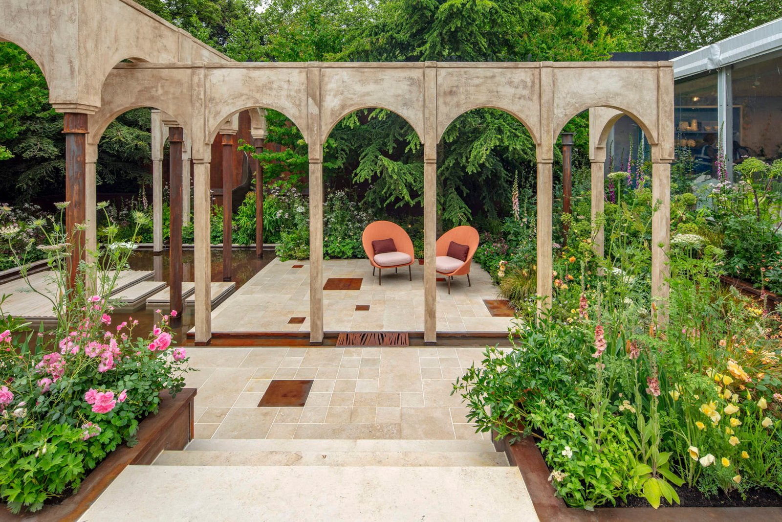 the wedgwood garden - rhs chelsea flower show 2019 - jo thompson